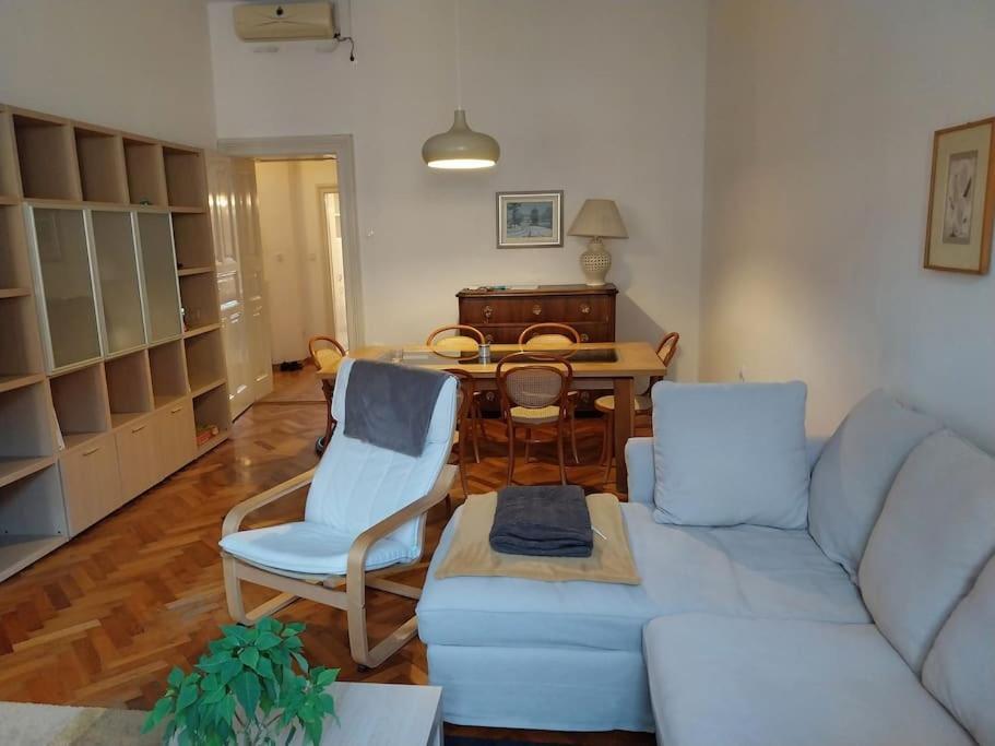 Zagreb Central 2Br + Parking Екстериор снимка